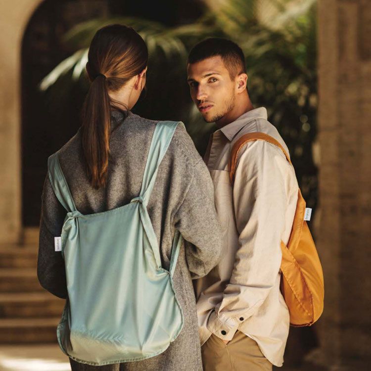 TOCCA２WAYバッグトート&バッグパックタグ付き未使用品 TOCCA 【撥水・A4サイズ対応】RIBBON BRICK A4TOTE トートバッグ