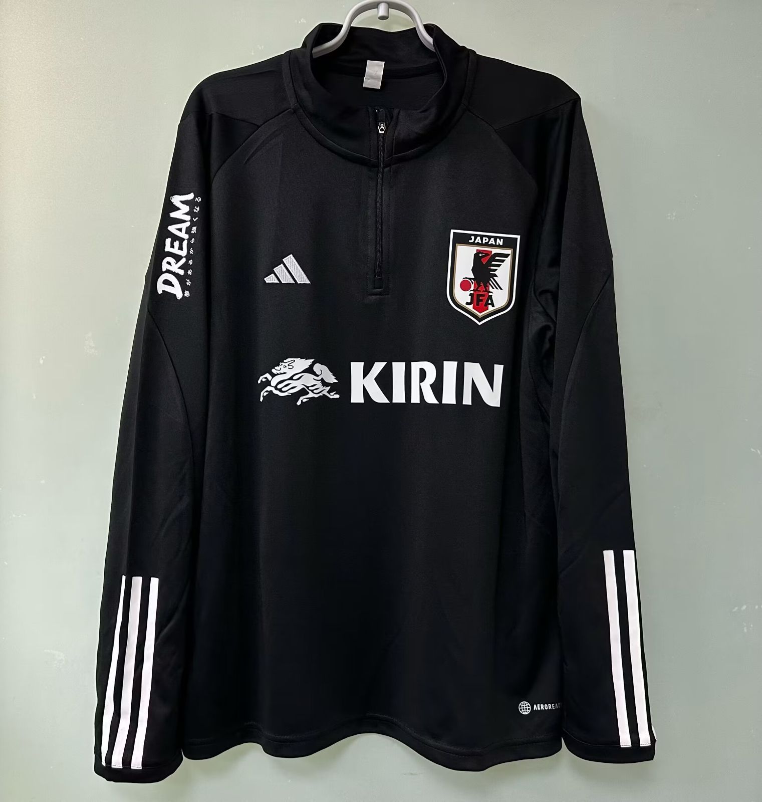 サッカー日本代表 トレーニングウェア 長袖
