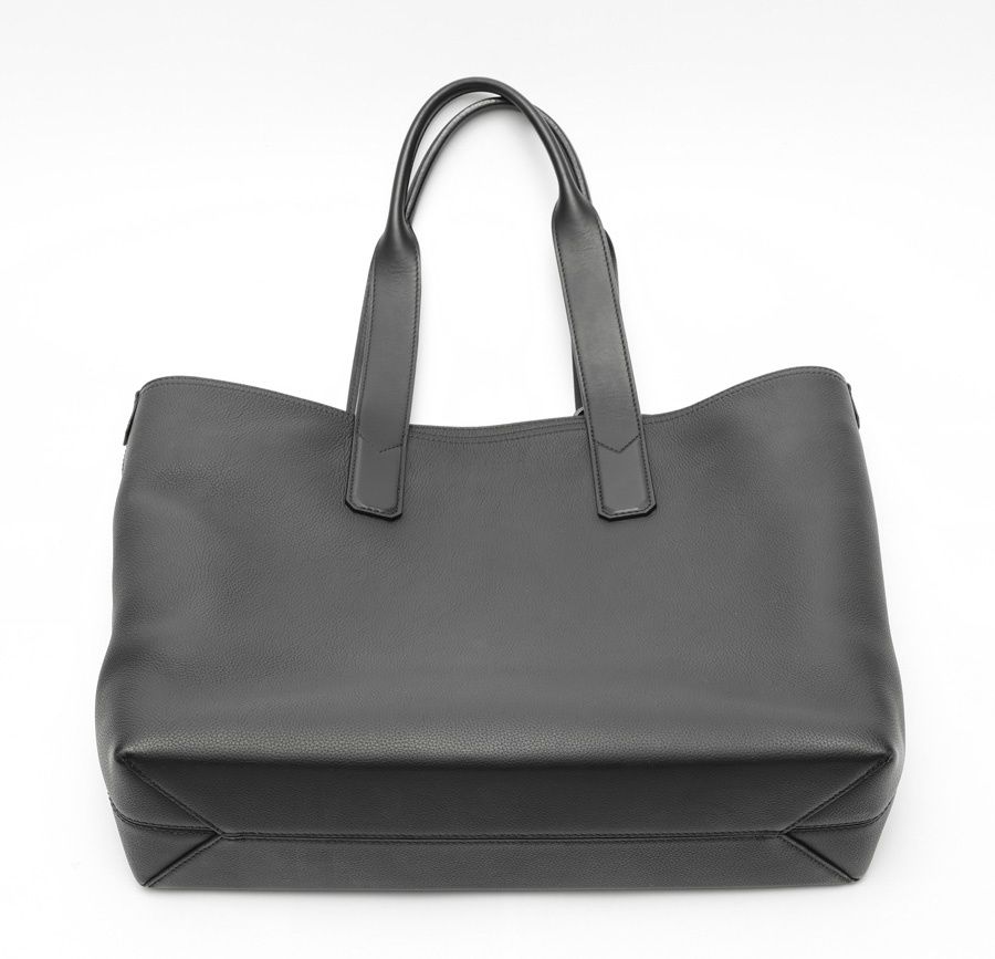 レザー ブラック