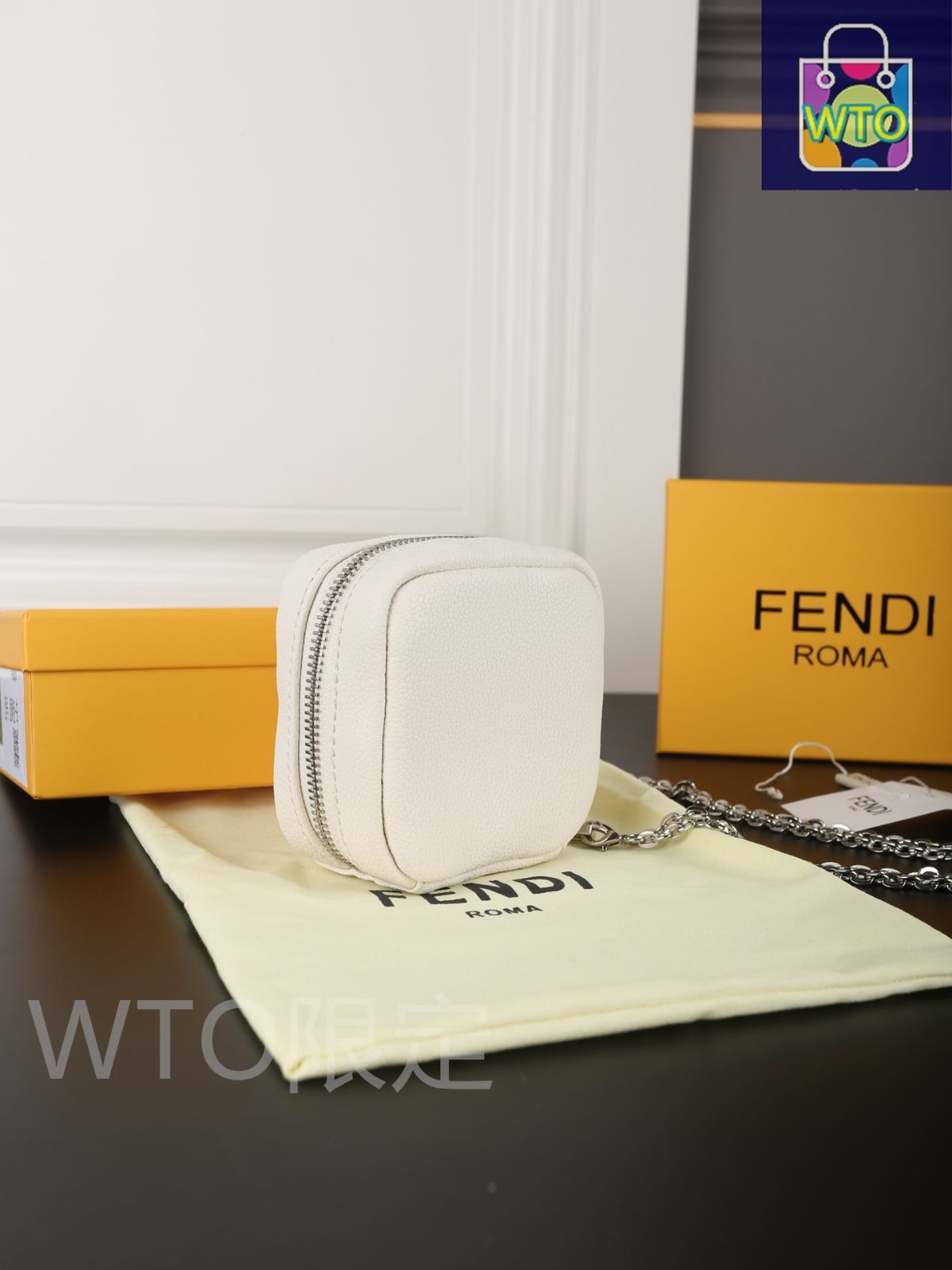 FENDI コインケース 楽天市場】FENDI フェンディ コインケース 7M0330 AJF8 メンズ