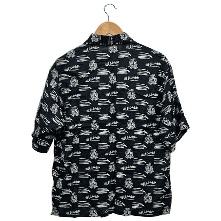 Paris Saint-Germain パリサンジェルマン 23051340000210 隈 研吾 × Paris Saint-Germain グラフィックプリント オープンカラーシャツ メンズ ブラック M