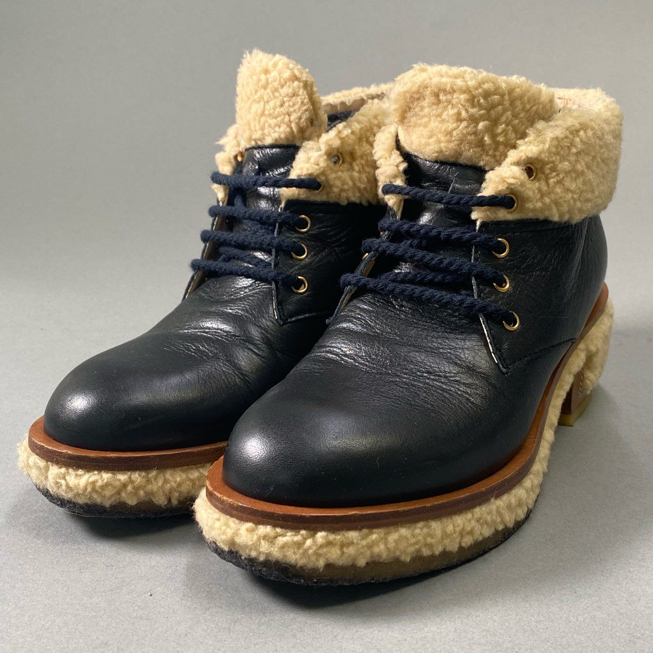 シャネル ココマーク 20B レザー ショートブーツ37Cフェイクパール