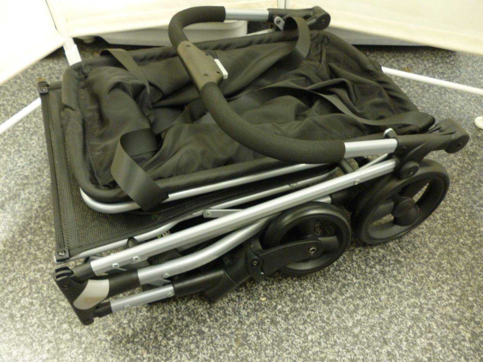 ショッピングカート 四輪