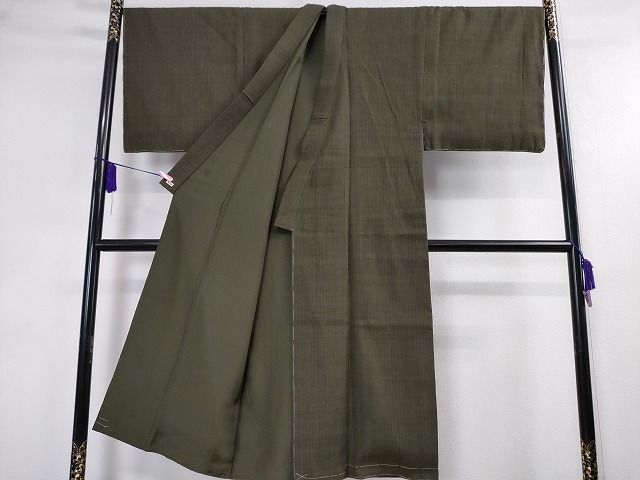 平和屋本店□極上 男性 本場結城紬 重要無形文化財 色無地 千歳茶色