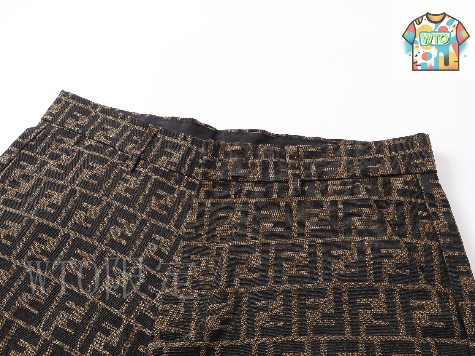 【Fendi】ジャカードサイクリングショーツ 楽天市場】フェンディ 三つ折り財布 バゲット ベージュ