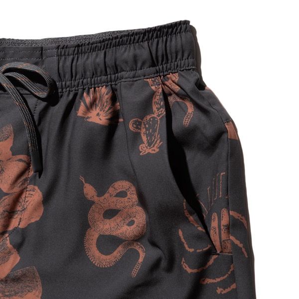 新品】Run Amok ラン・アモック ハーフパンツ 7インチ SERRANO 7