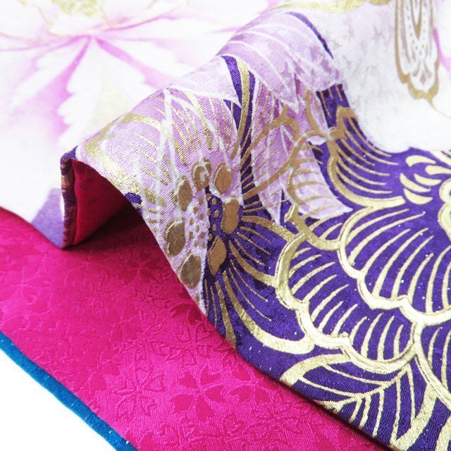 振袖 着物 中古 正絹 金彩 花模様 牡丹 桜 蝶 L トール A1159-3