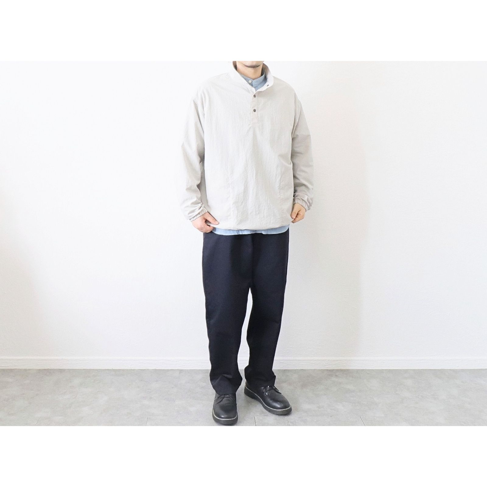 MANUAL ALPHABET / LIGHT SHELL SNAP TEE - GREGE マニュアル 