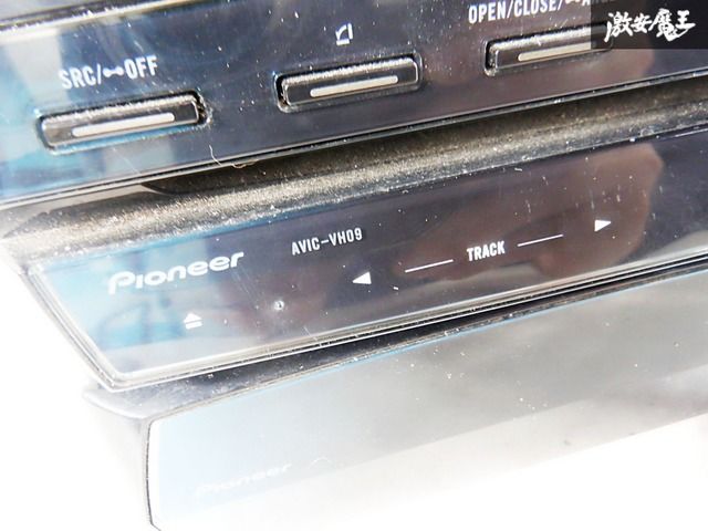 ジャンク品です。電源は入りますが、ホワイトスクリーンになります ジャンク】carrozzeria カロッツェリア AVIC-VH09CS HDDナビ