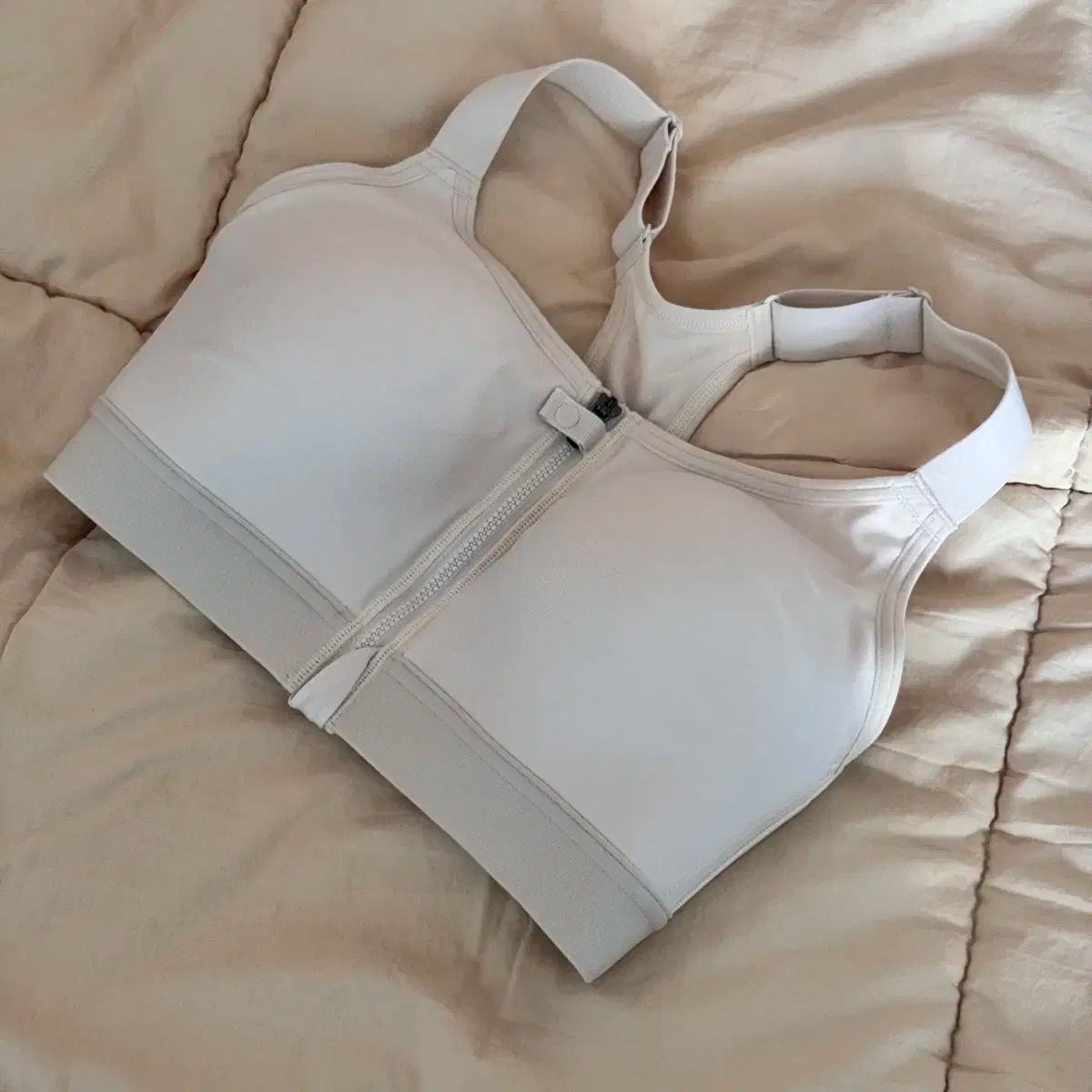 y♡y様 ルルレモン restless 長袖 サイズ6 白＆サイズ8 黒 y♡y