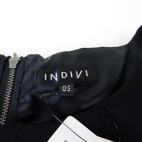 インディヴィ INDIVI ワンピース ミニ ノースリーブ サテン