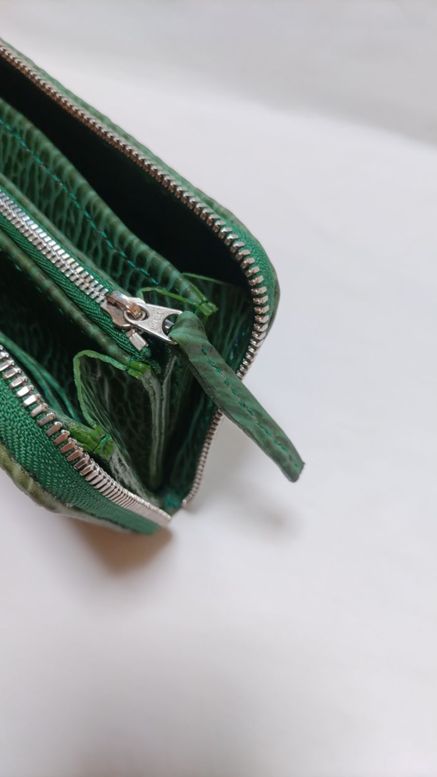 ケープシール ラウンドタイプ ロングウォレット ケープシール ラウンドタイプ ロングウォレット ブラック - メルカリ