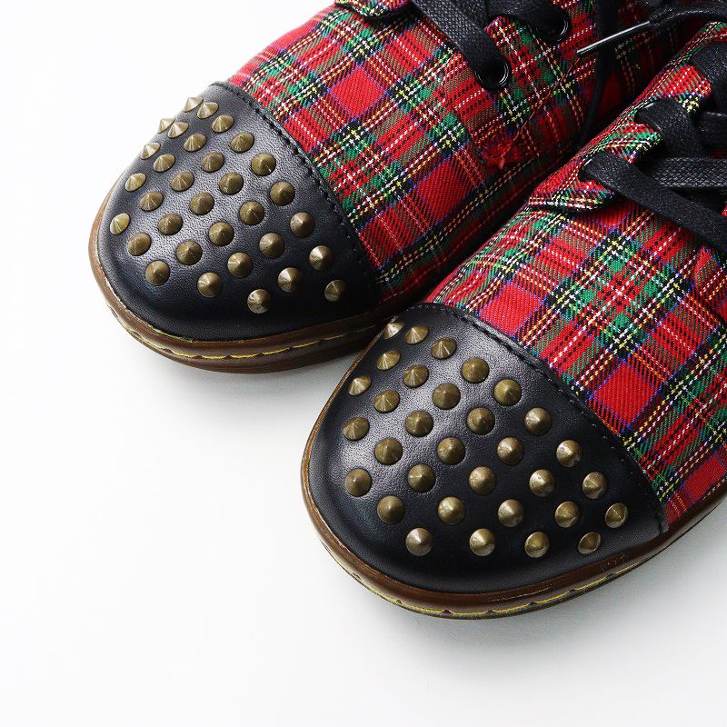 美品 ドクターマーチン Dr.Martens ALDSTUD スタッズ装飾 3ホール 