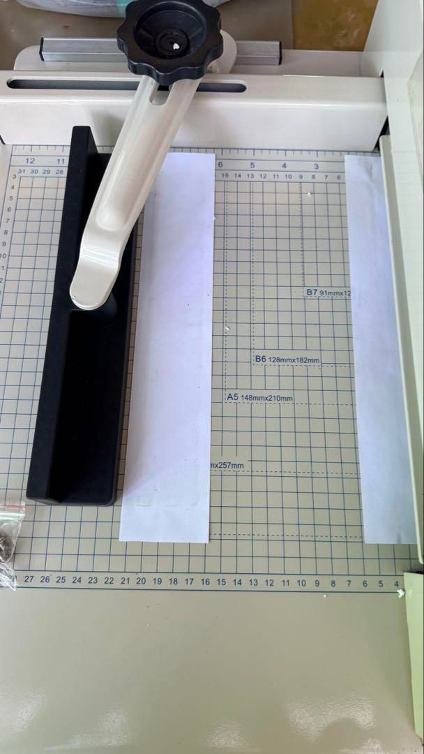 業務用 novac A4サイズペーパーカッター NV-BC100 SKLAD-KIRPICHA_RU