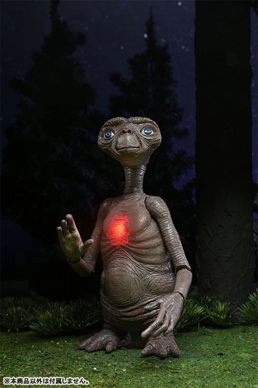 E.T. イーティー/ E.T. LED チェスト 40th アニバーサリー E.T. イーティー/ E.T. LED チェスト 40th アニバーサリー - メルカリ