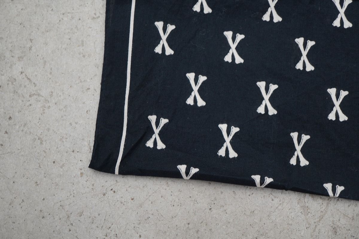 新品未開封　wtaps クロスボーン　バンダナ　黒 WTAPS 'BANDARIA / BANDANA .COTTON'クロスボーン バンダナ 黒