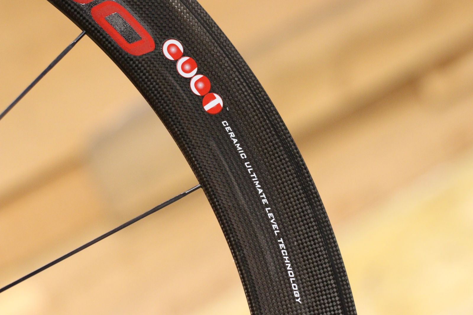 ウルトラツー BORA