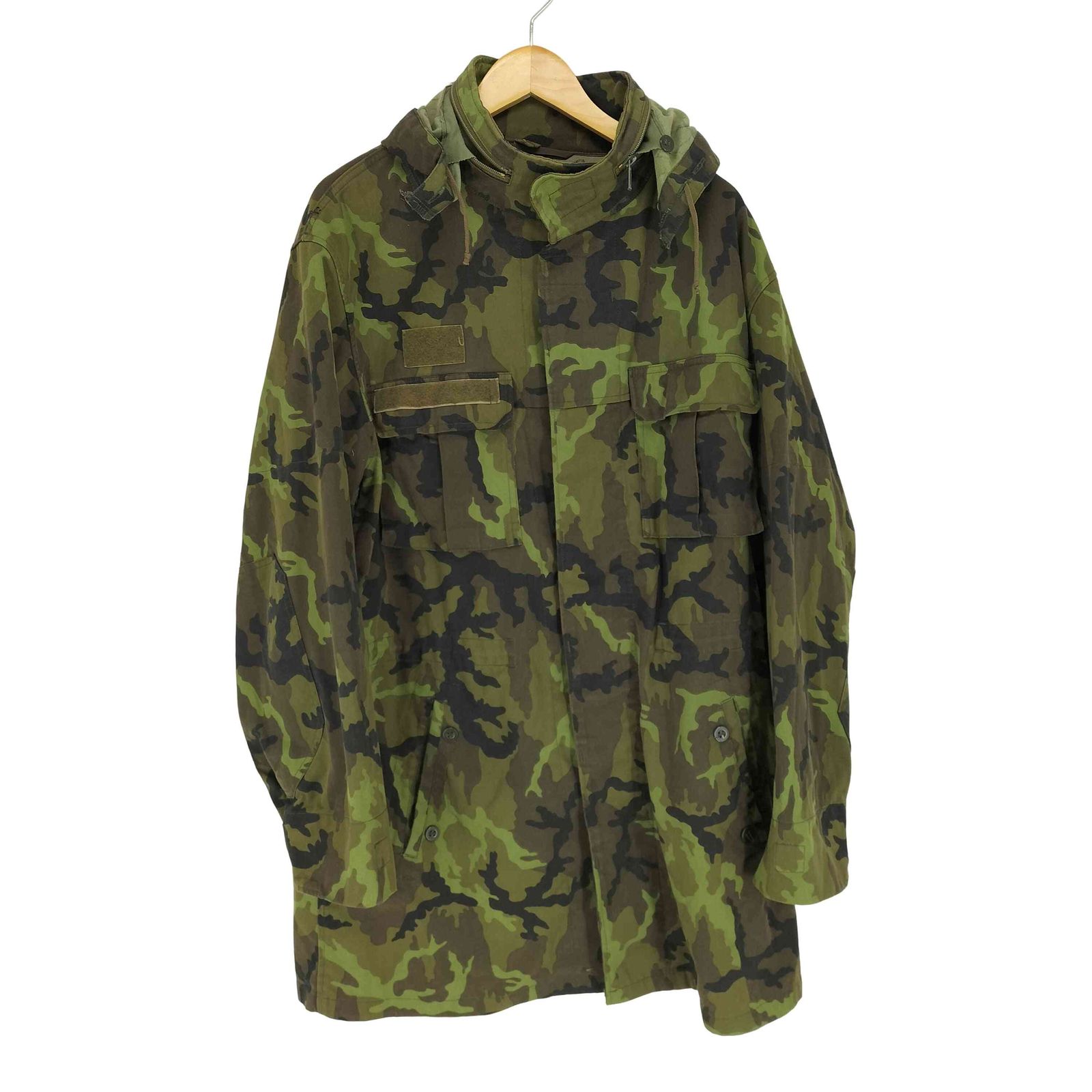 USED古着(ユーズドフルギ) 1998 チェコ軍 otavan trebon M-95 フィールドコート メンズ  182-100【中古】【ブランド古着バズストア】 ユーズドフルギ USED古着 1998 チェコ軍 otavan trebon M-95