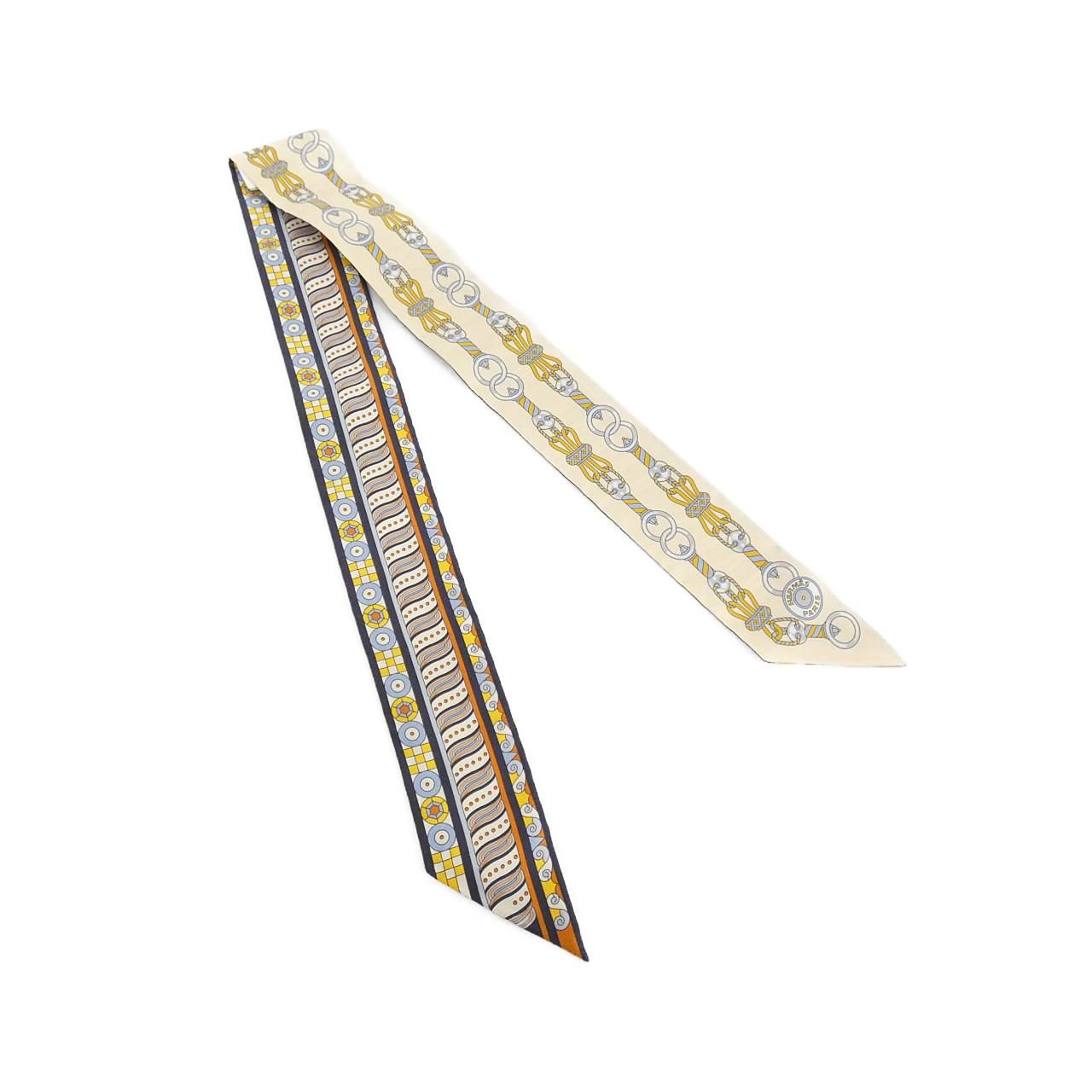 ♥品 エルメス HARNAIS EN ROSACE ツイリー 063853S スカーフ