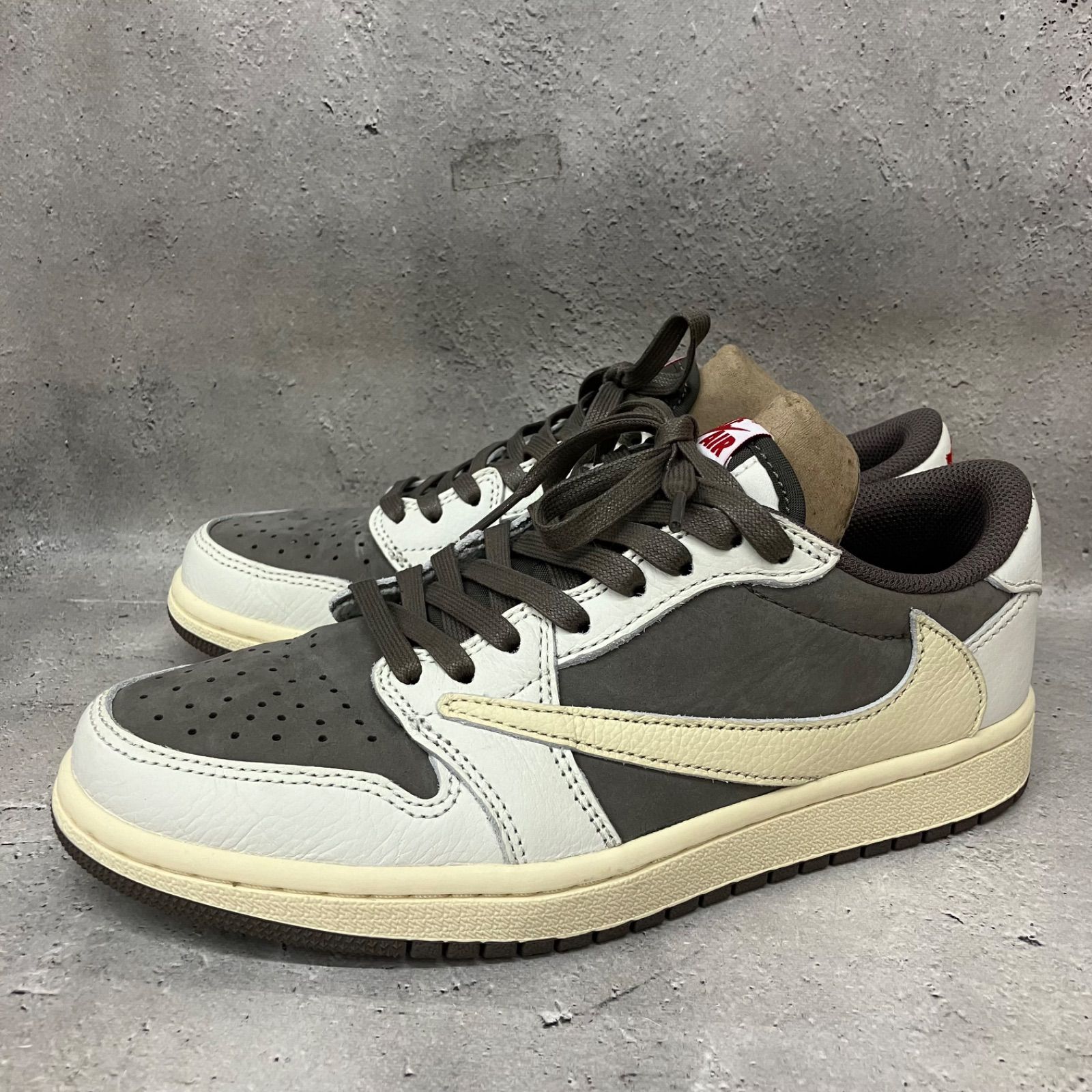 Travis Scott × Nike Air Jordan 1 Low OG SP 