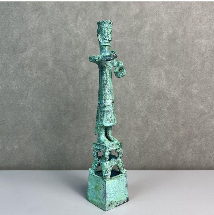 銅器の大立人   装飾品 現代工芸品美術品 置物 銅器の大立人 装飾品 現代工芸品美術品 置物 - メルカリ