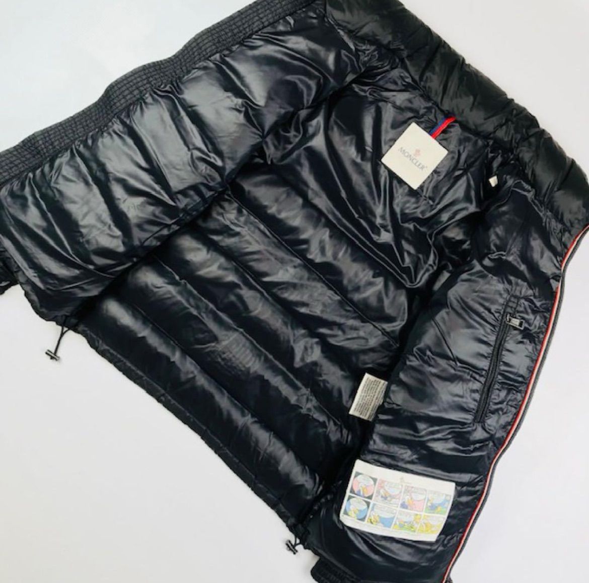 良品☆MONCLER・モンクレール GASTON メンズ ワッペン 収納 良品☆MONCLER・モンクレール GASTON メンズ ワッペン 収納