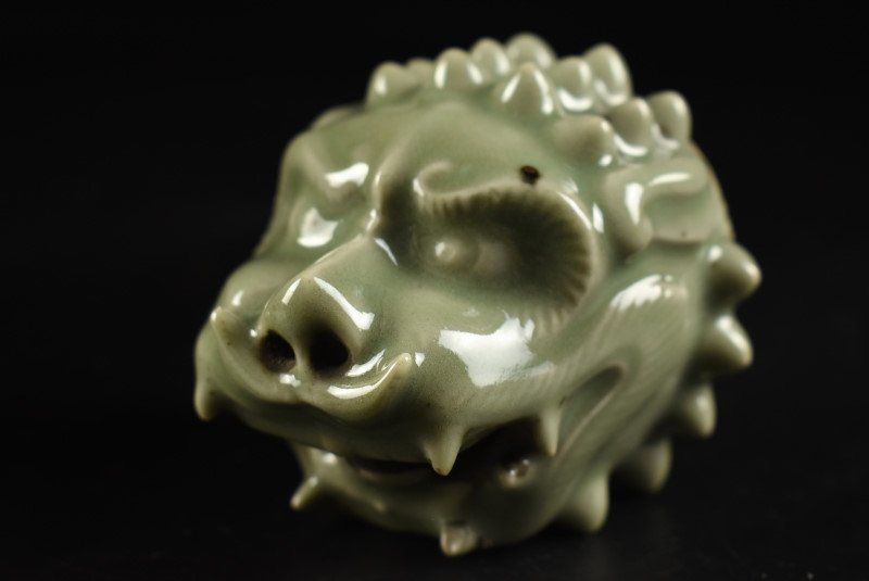 中国古美術 龍泉窯 獅子青磁香炉 明時代 完品! 明時代 龍泉窯