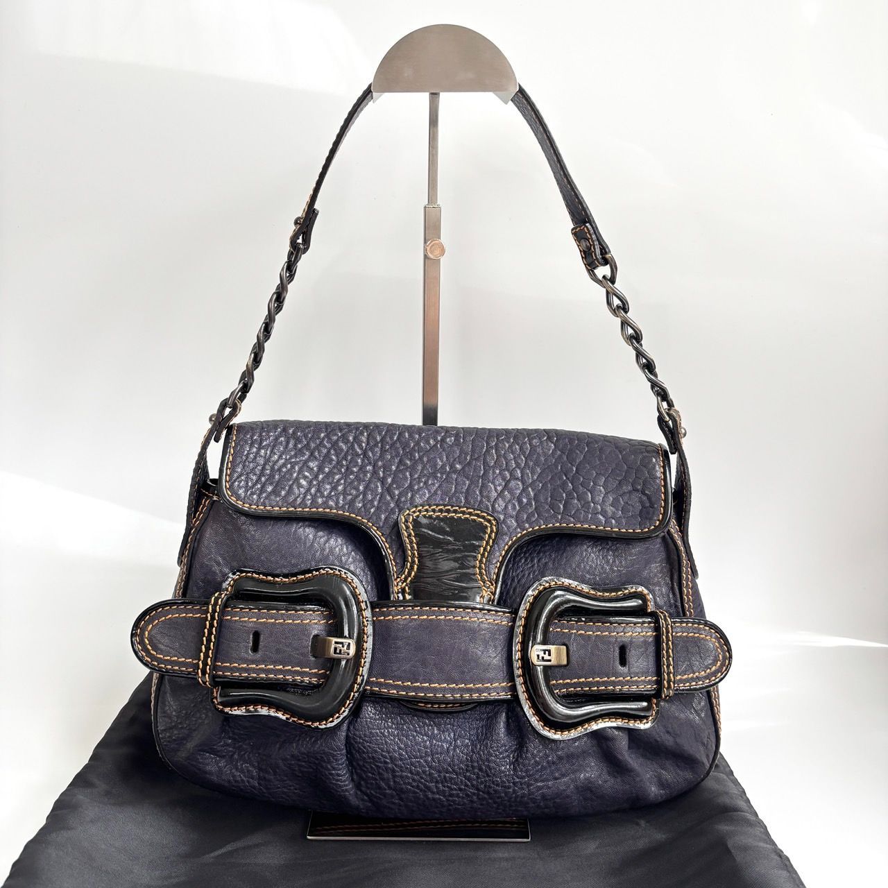 極美品◎ 保存袋付き FENDI フェンディ チェーン ショルダー