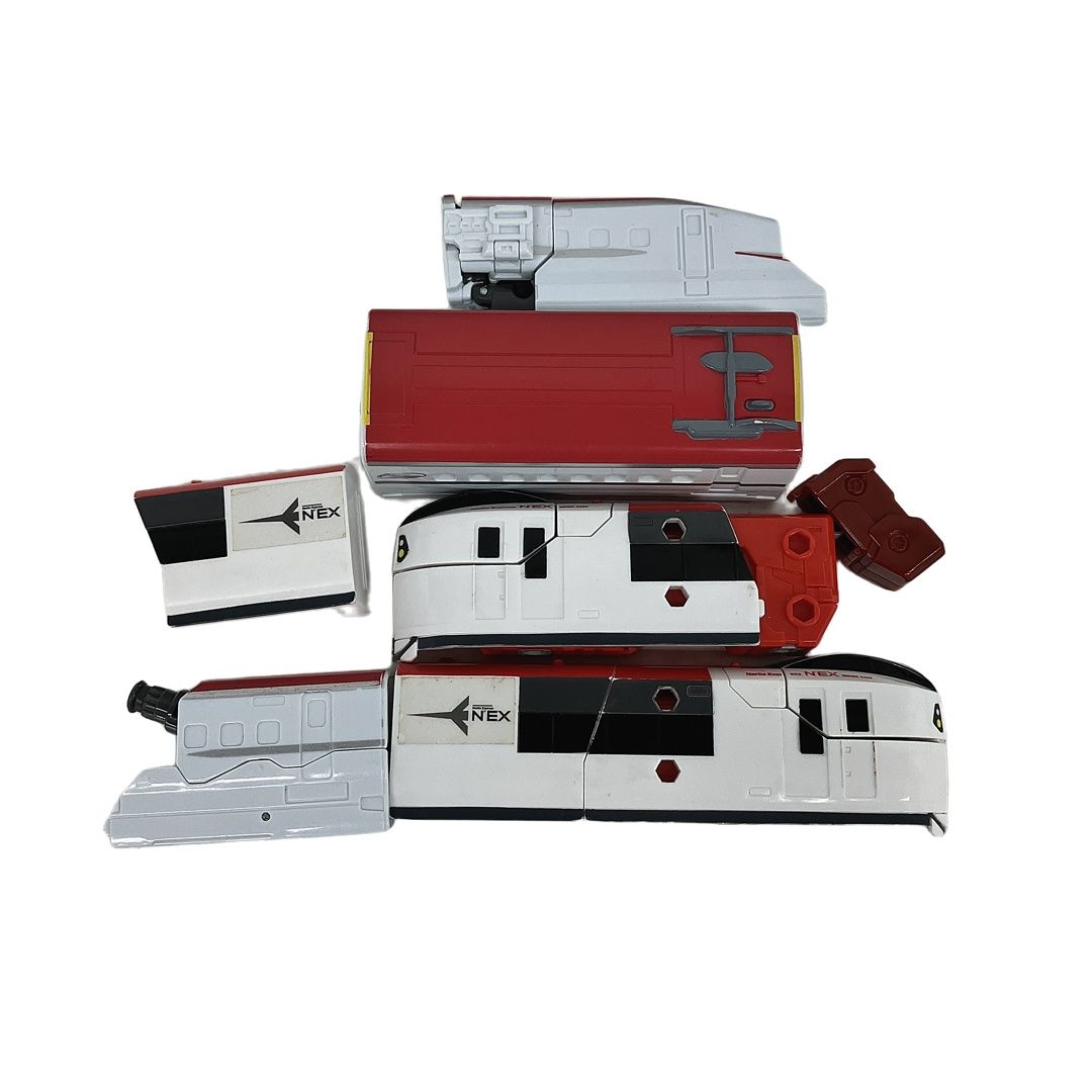 タカラトミー 新幹線変形ロボ