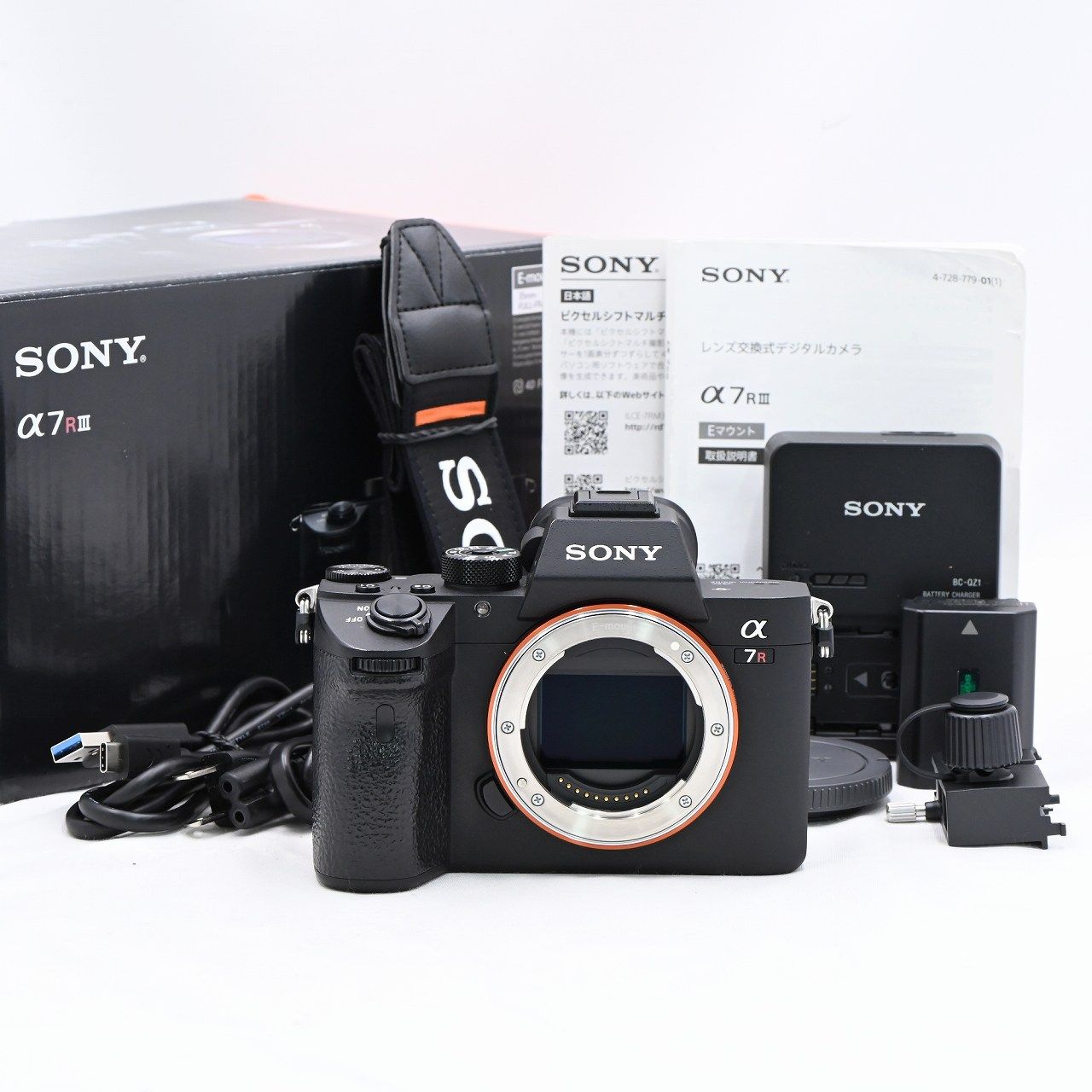 SONY α7RⅢ (ILCE-7RM3) ミラーレスカメラ 本体と付属品（Amazon 