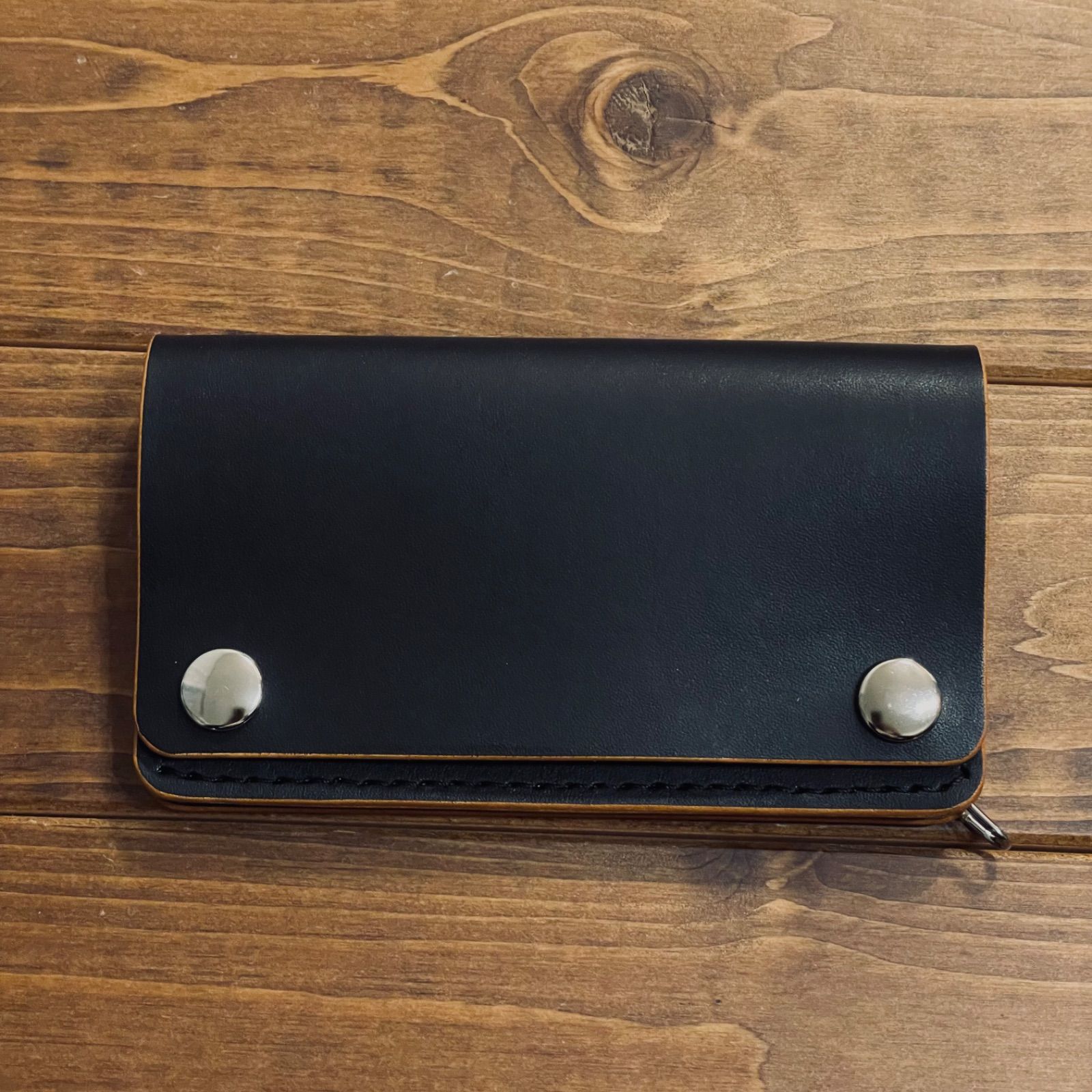 栃木レザー ミドル トラッカーウォレット 茶芯ブラック 栃木レザー