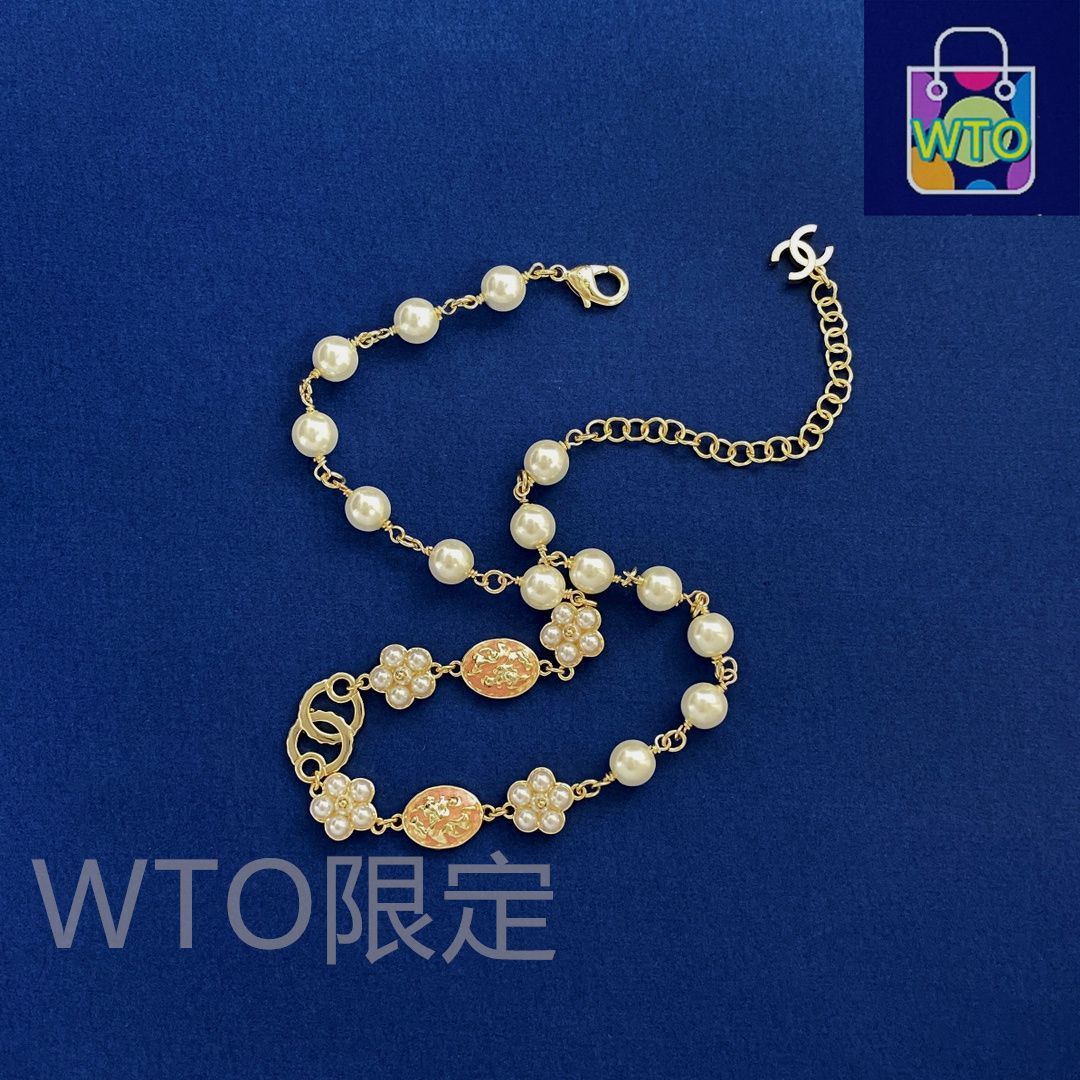 今日 CHANEL シャネル 小香風 ファッション ビンテージ 真珠と花柄 楕円パーツ 彫花 ダブル C 字母 真珠ネックレス 在庫 価格