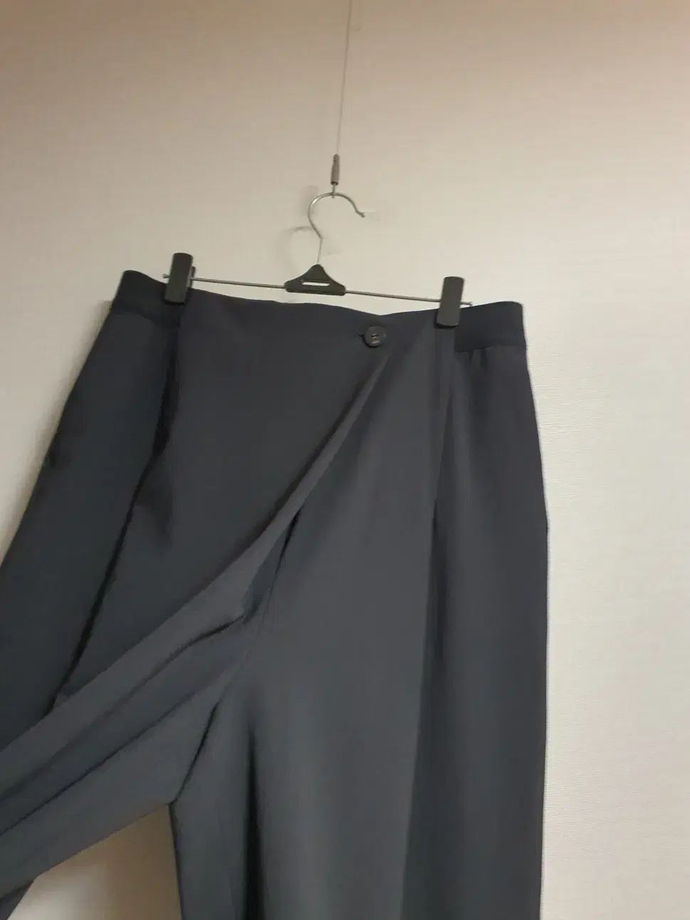 ピンタック バギー