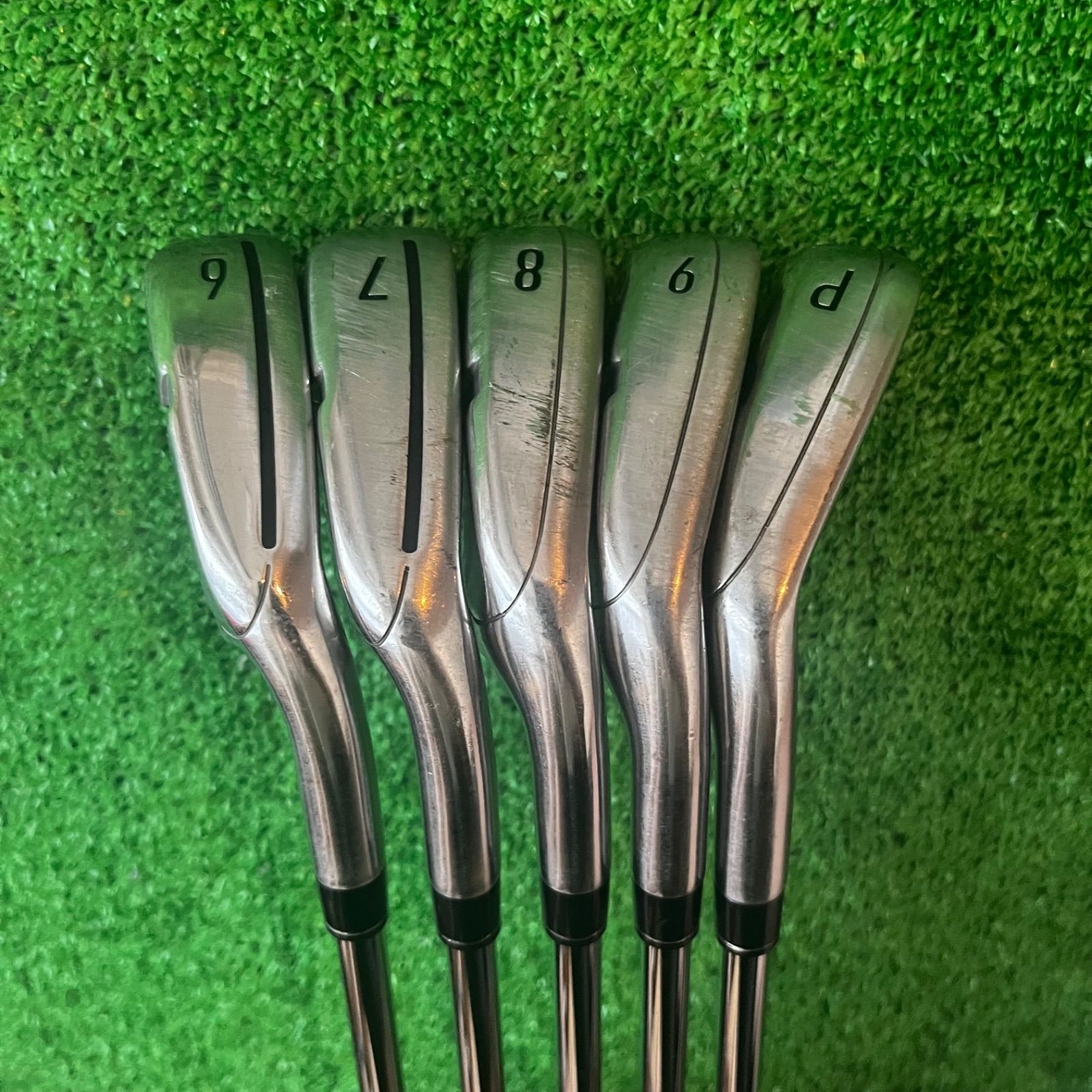 テーラーメード　m4 アイアンセット 5〜PW 6本セット　右　純正シャフト TaylorMade】M4アイアンセット6本(5-P) - メルカリ