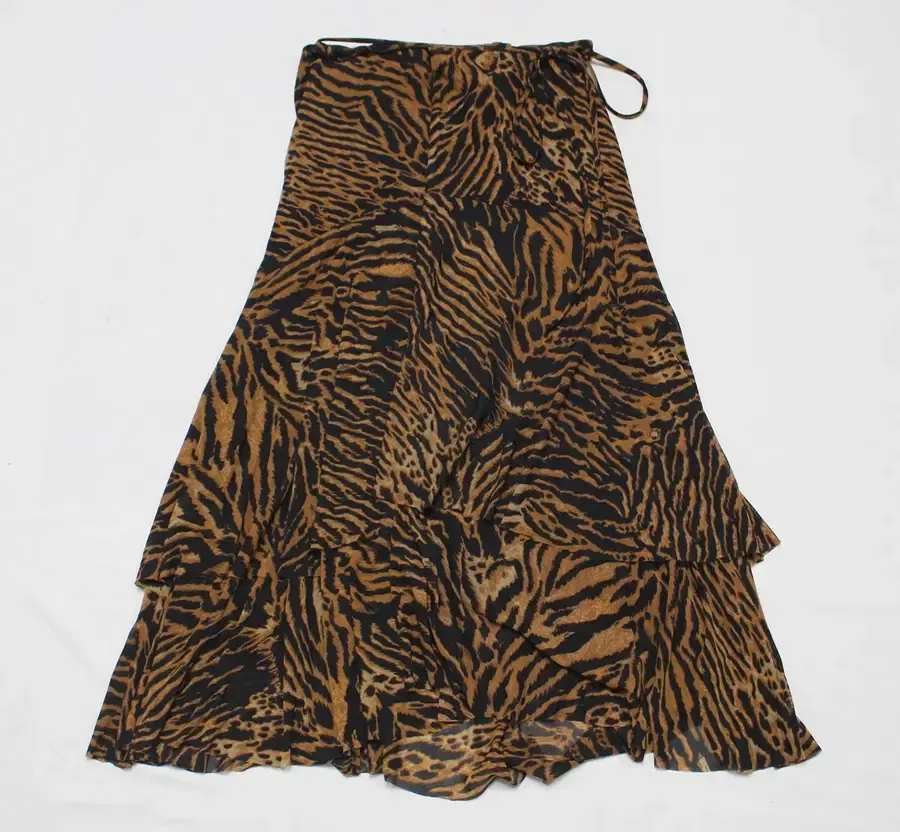 2026年最新】GANNI レオパード スカートの人気アイテム - メルカリ