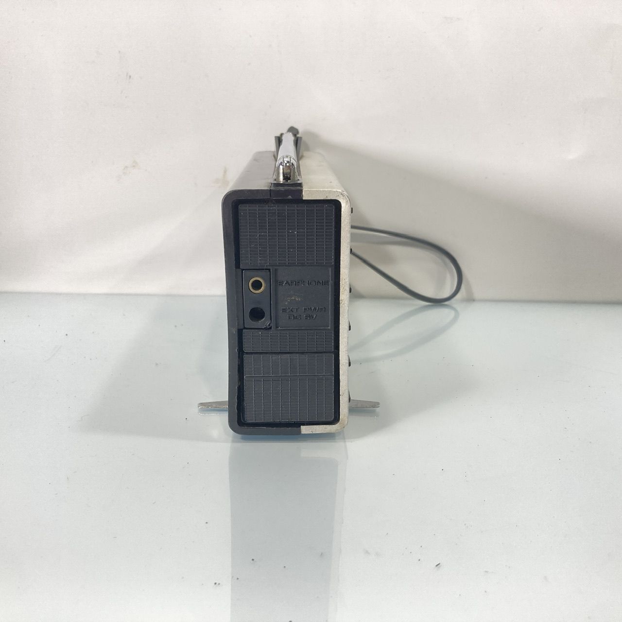 TOSHIBA 東芝 トランジスタラジオ IC-70 RP-73F ジャンク (管理