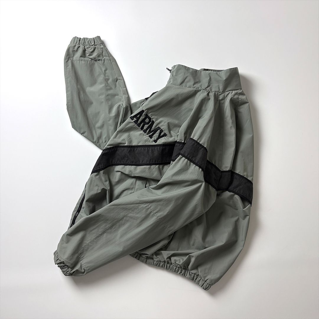 U.S ARMY IPFUトレーニング ジャケット М ナイロンジャケット 古着 US