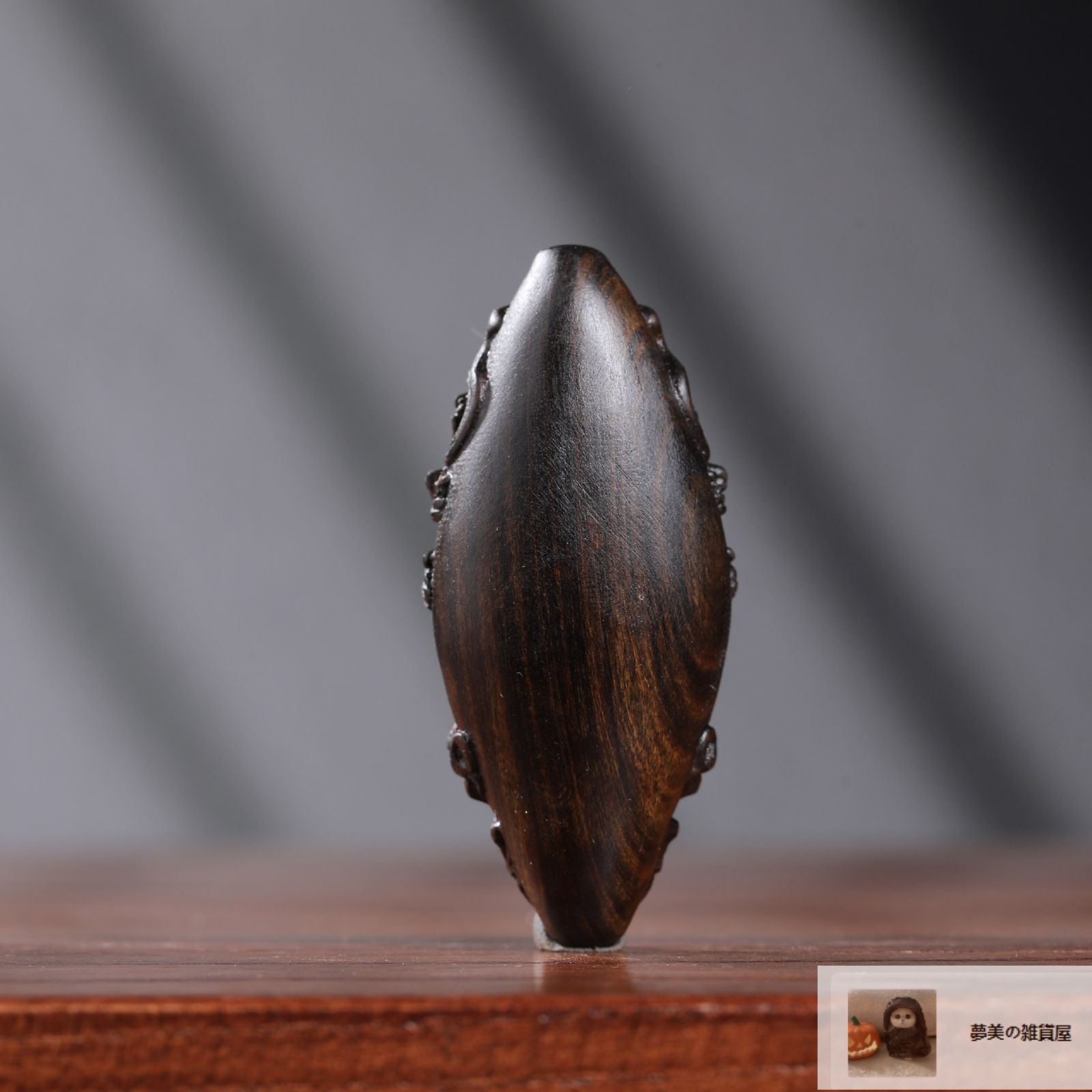 骨董品 沈香木 精工原木彫り 浄瓶観音菩薩 仏像 仏教 彫刻 アンティーク 骨董品 沈香木 精工原木彫り 浄瓶観音菩薩 仏像 仏教 彫刻