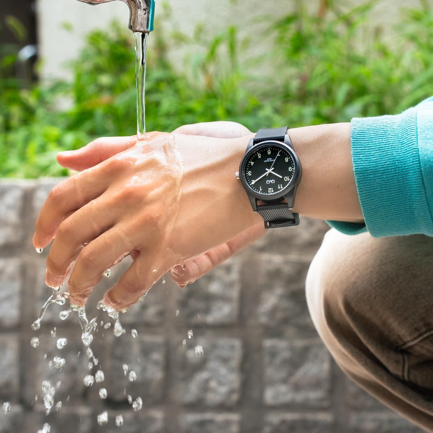  Q-Q 腕時計 アナログ シチズン 防水 ウレタンベルト VS 40-004 メンズ ブラック 腕時計 キッズファッション小物