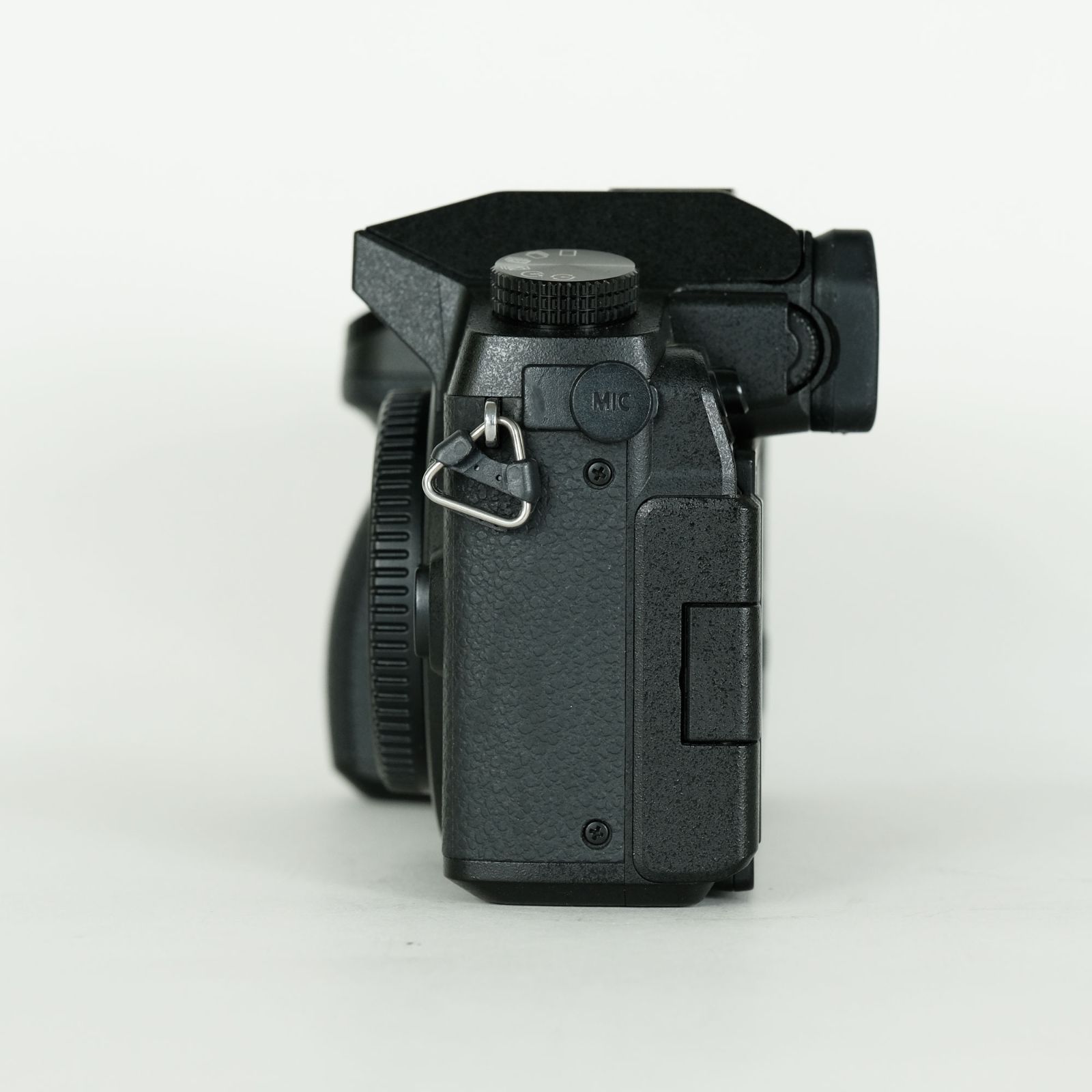 美品｜シャッター数2,380回] Panasonic LUMIX DMC-G7 ボディ
