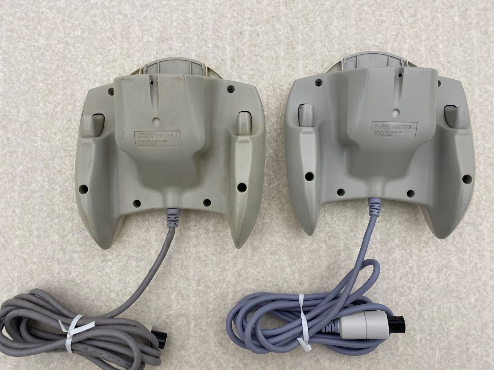 ドリームキャスト本体 HKT-3000 動作品 コントローラー2点 - メルカリ