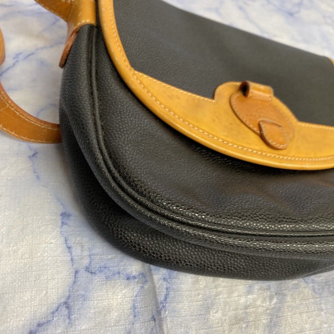 黄スウェット革財布パンツサンダルにCurregesクレージュバッグ Maxi Bags - courrèges (クレージュ)