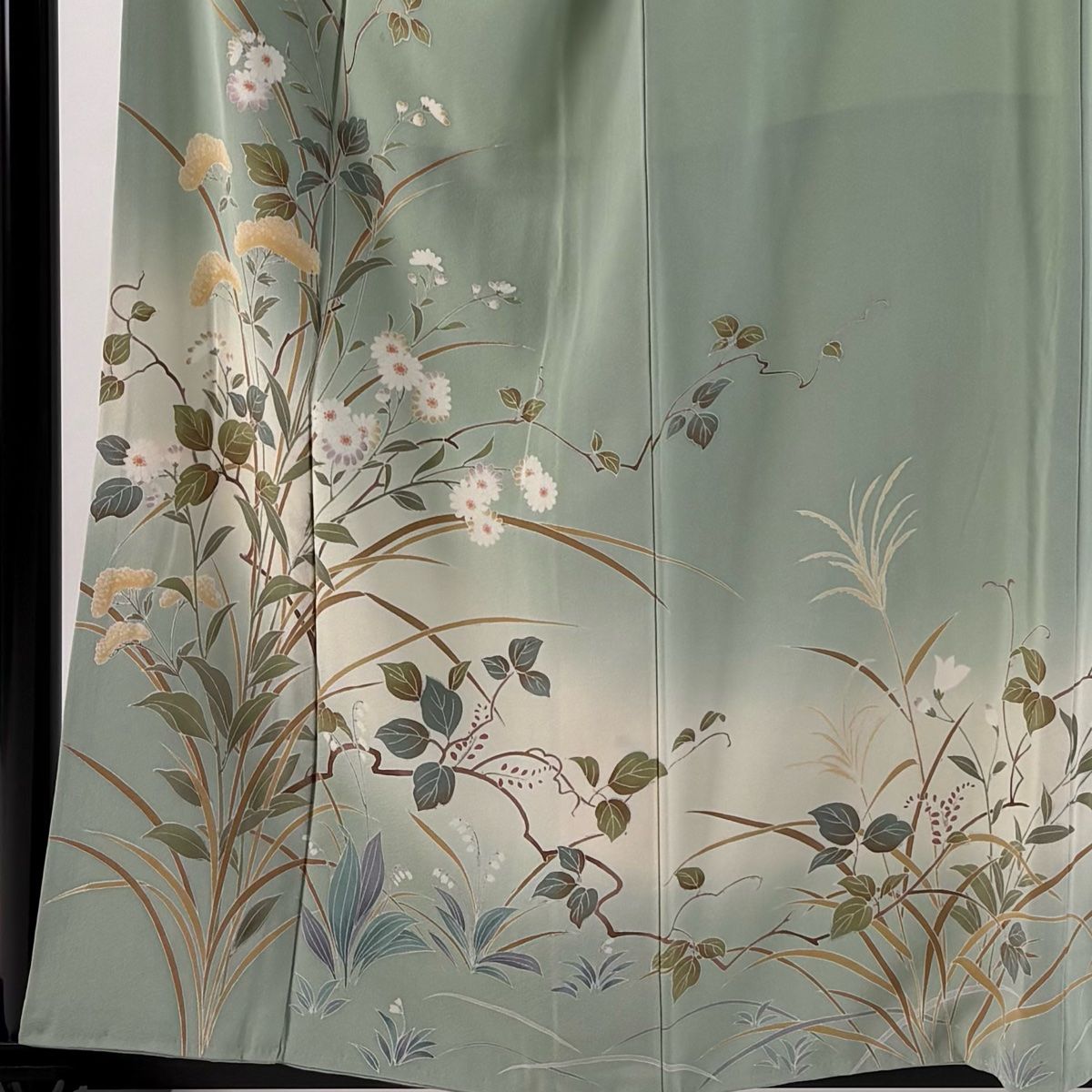 訪問着 身丈157cm 裄丈65cm M 袷 落款 秋草 鈴蘭 染め分け ぼかし 薄緑 正絹 秀品