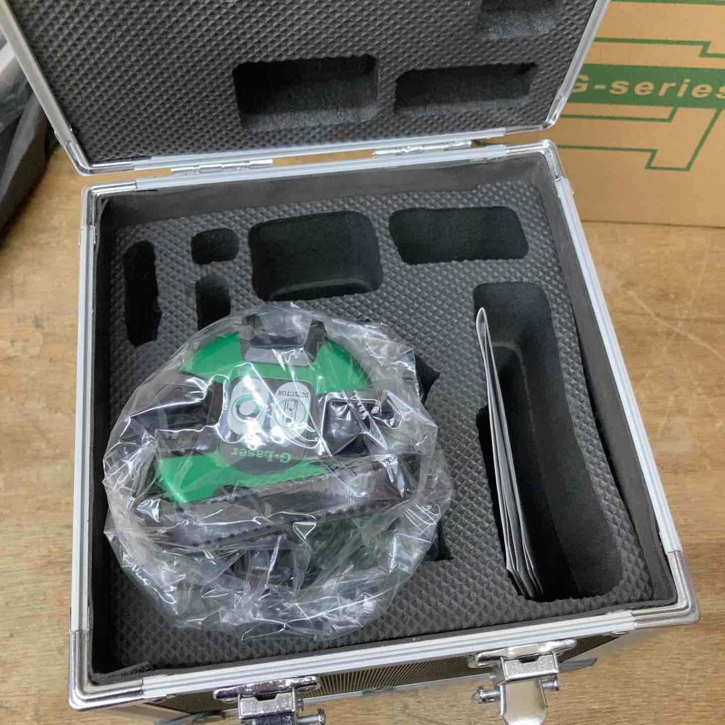 未使用品】マイゾックス/MUZOX グリーンレーザー墨出器 G-110SR 三脚