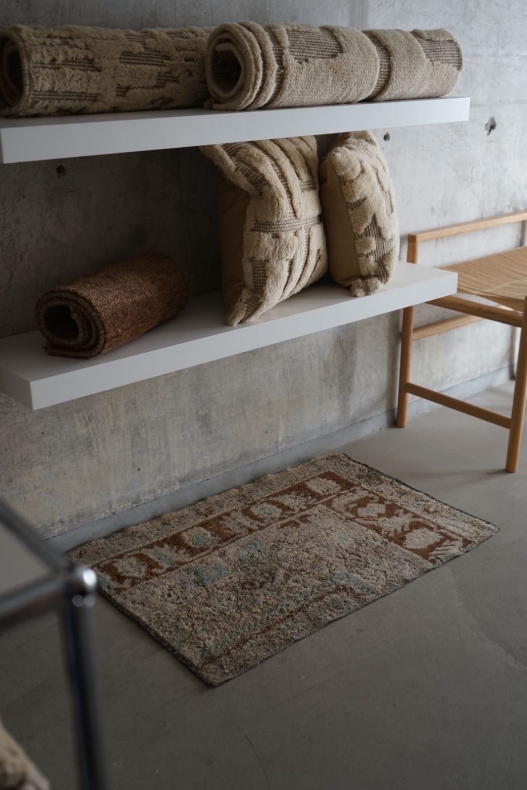 ヴィンテージラグ トルコ スモールサイズ グレー 78.5 × 54 cm No.TR25170