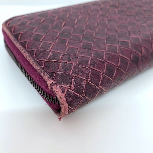 美品✨ ボッテガヴェネタ イントレチャート 長財布 ラウンドファスナー ボルドー BOTTEGA VENETA ボッテガヴェネタ イントレチャート ラウンド長