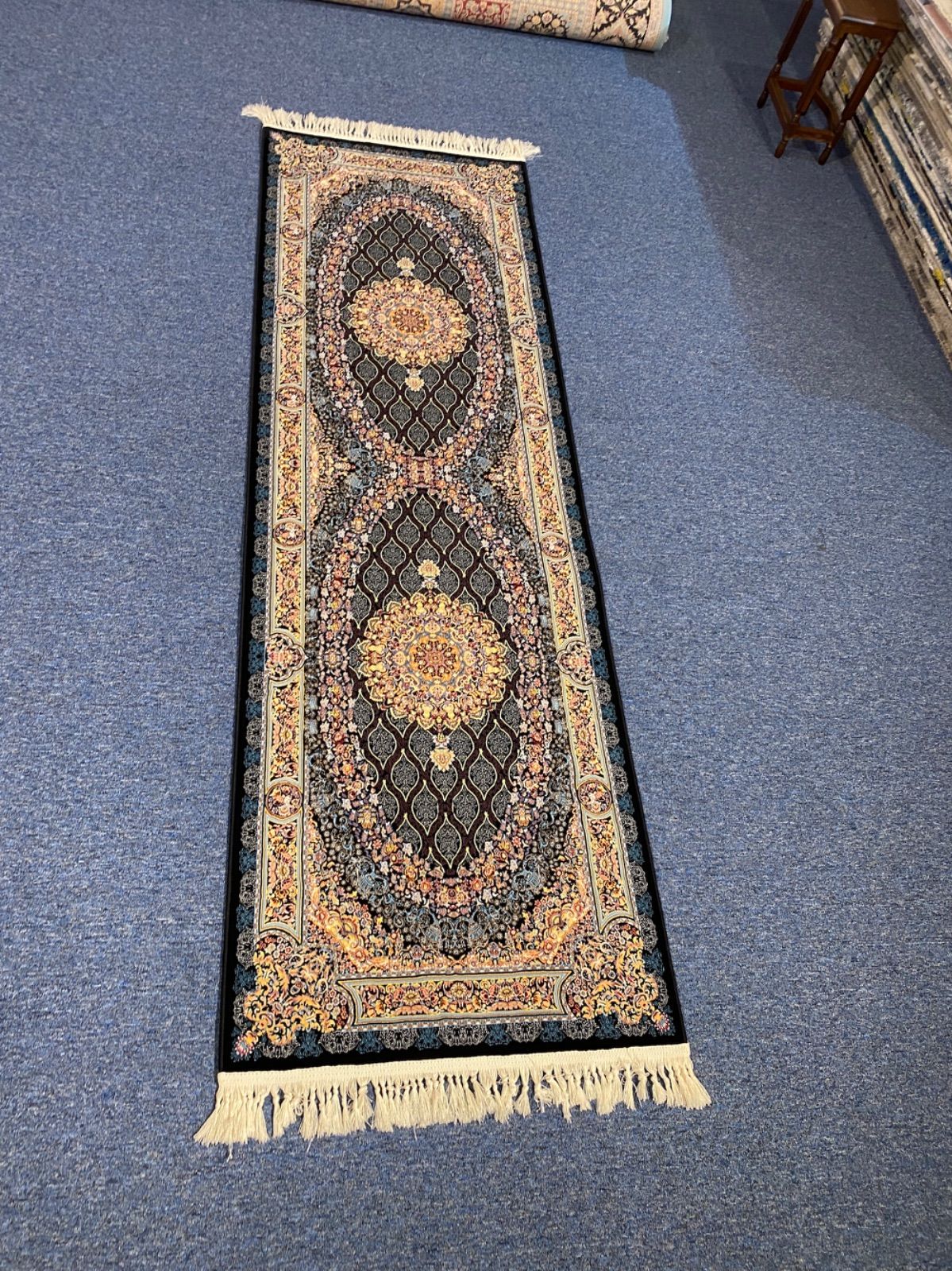 ペルシャ絨毯 81×260 新品未使用 カーペット ラグ Made inIran ペルシャ絨毯 81×260 新品未使用 カーペット ラグ Made in Iran - メルカリ
