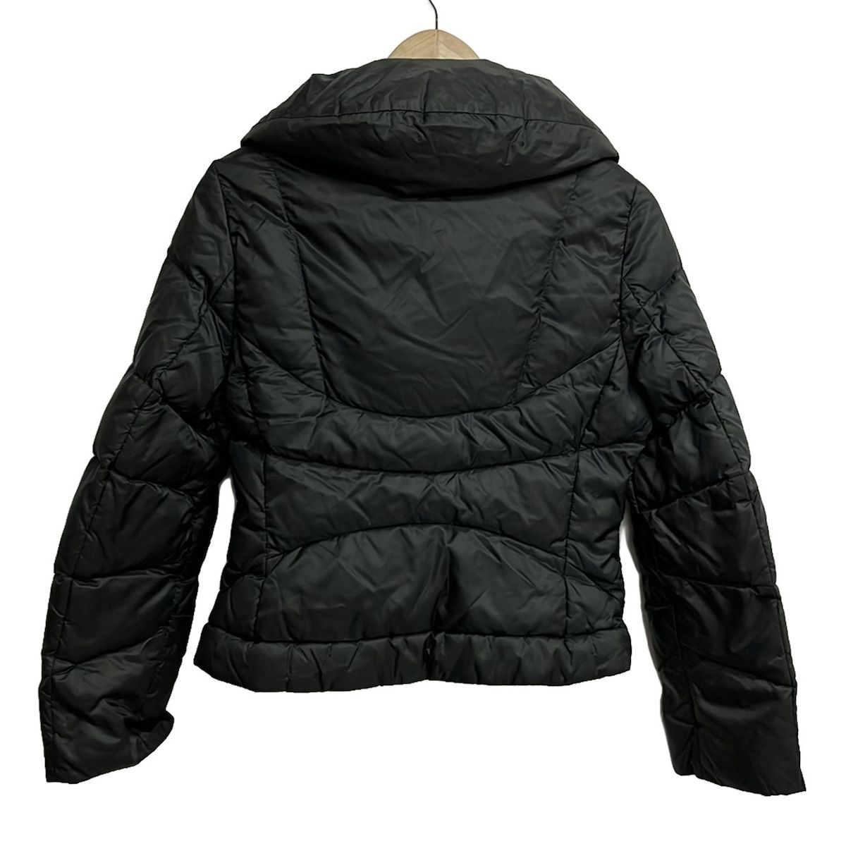 Max Mara マックスマーラ ブルゾン サイズJI40 レディース - 黒 長袖 中綿 秋 冬