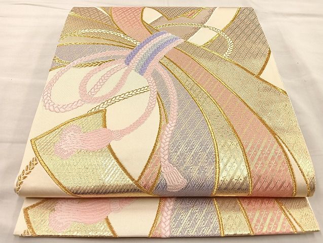 平和屋着物□六通柄袋帯 唐織 向かい鳥花唐草文 金糸 正絹