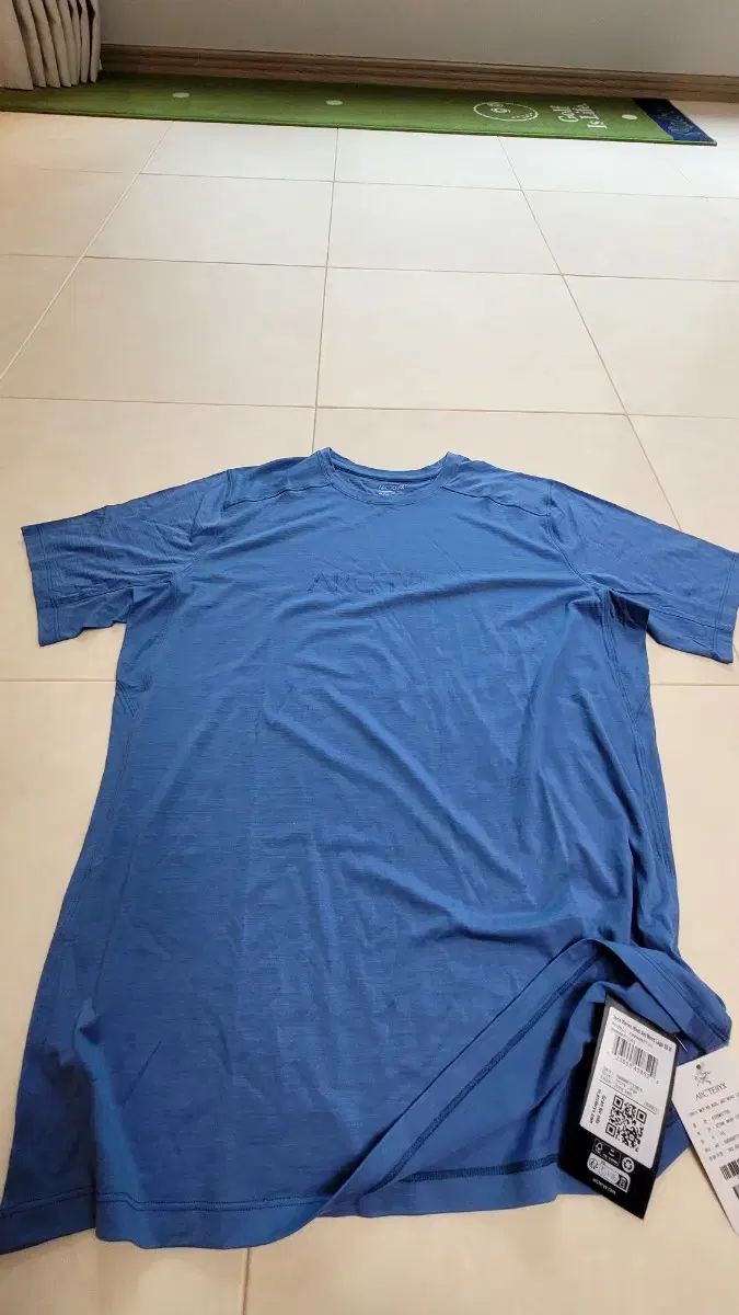 アークテリクス 機能性 半袖Tシャツ 販売